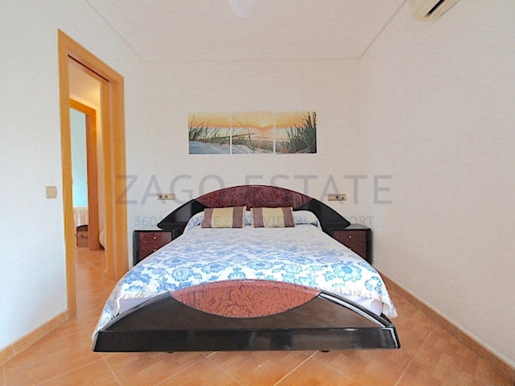 Pareado de 4 habitaciones en La Nucia en venta - 320.000 € (Ref: 9634903)