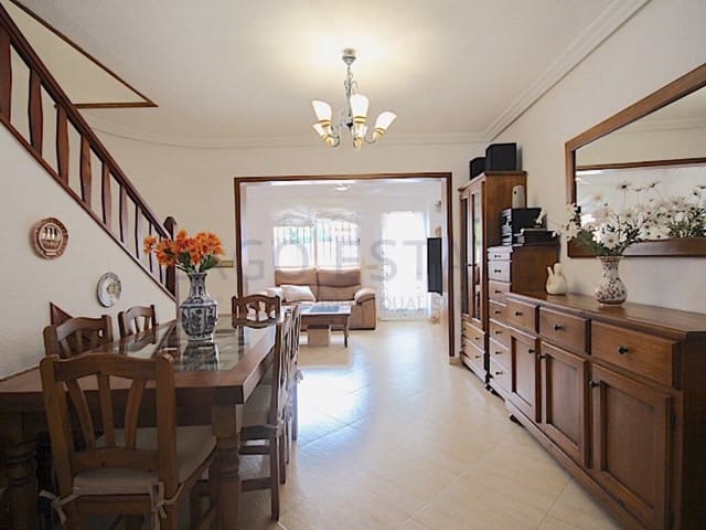 Pareado de 4 habitaciones en Barranco Hondo, La Nucia en venta - 320.000 € (Ref: 9634903)