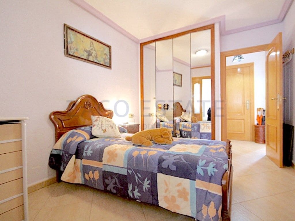 Pareado de 4 habitaciones en La Nucia en venta - 320.000 € (Ref: 9634903)