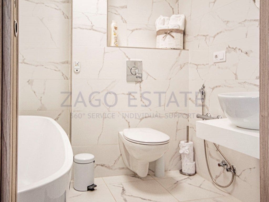 Appartement de 4 chambres à louer à Benidorm avec garage - 1 800 € (Ref: 9635037)