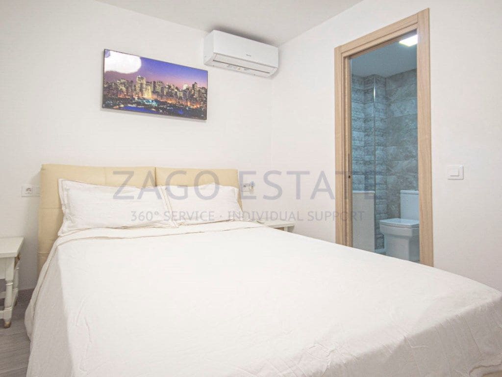 Appartement de 4 chambres à louer à Benidorm avec garage - 1 800 € (Ref: 9635037)
