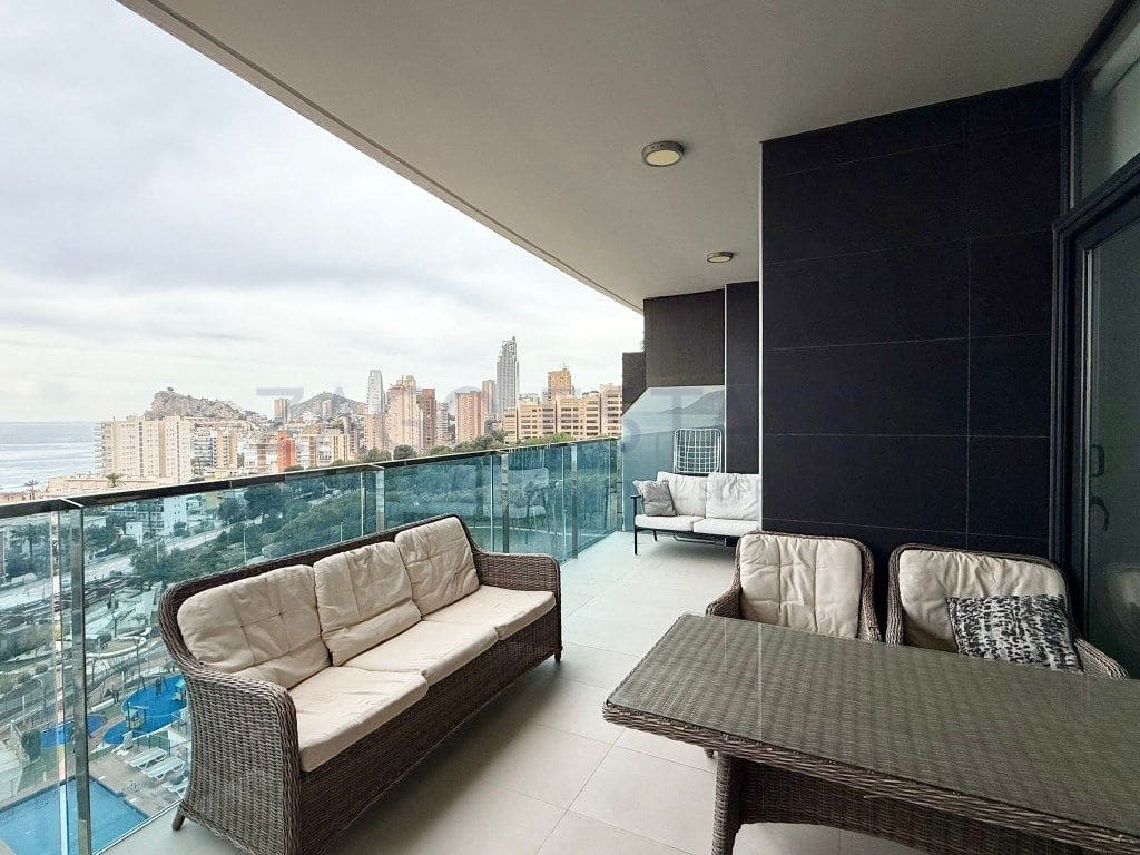 2 soverom Leilighet til salgs i Benidorm med garasje - € 609 000 (Ref: 9665392)