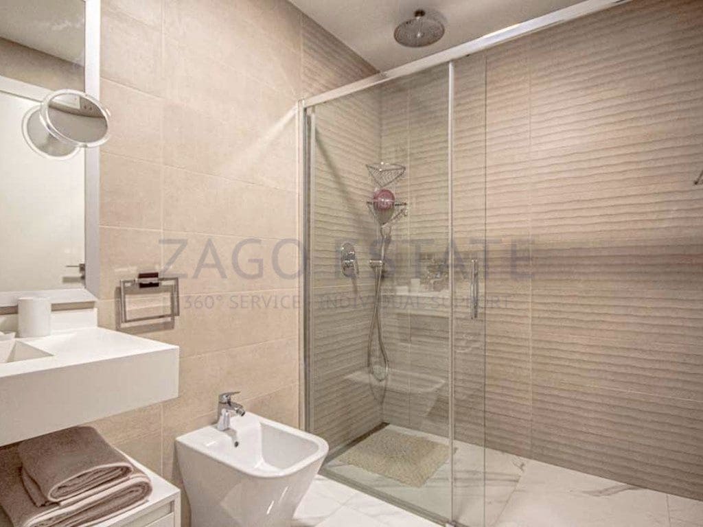 2 sovrum Lägenhet att hyra i Benidorm med pool garage - 1 950 € (Ref: 9667011)