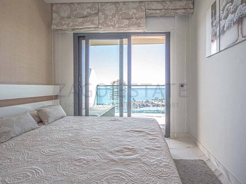 2 sovrum Lägenhet att hyra i Benidorm med pool garage - 1 950 € (Ref: 9667011)