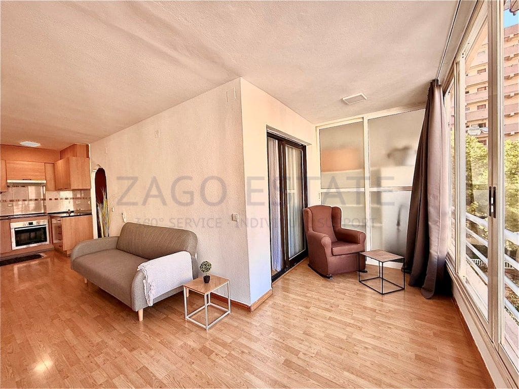 1 quarto Apartamento para arrendar em Finestrat com garagem - 1 000 € (Ref: 9667188)