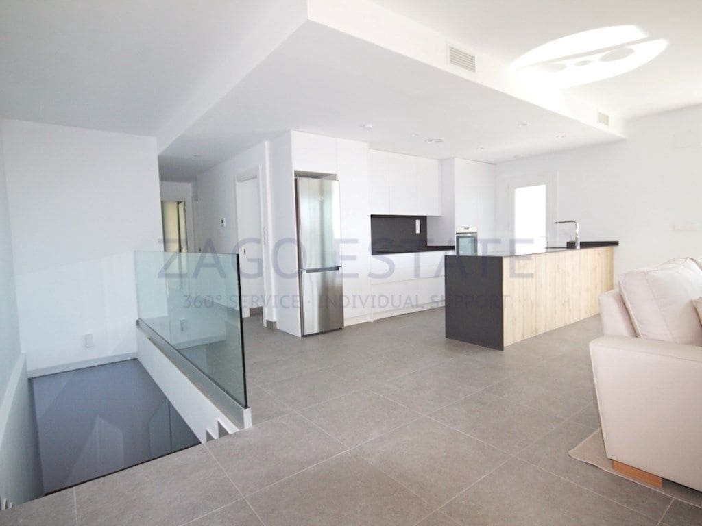 3 chambre Villa/Maison Semi-Mitoyenne à vendre à Polop avec garage - 470 000 € (Ref: 9678169)