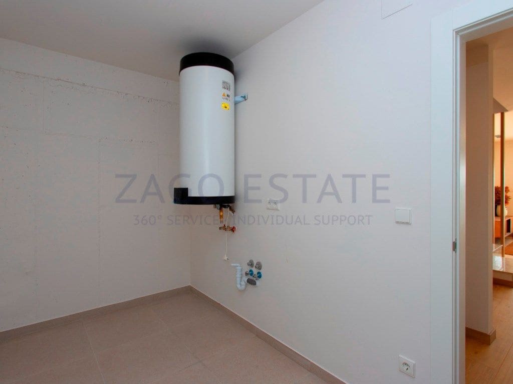 3 soverom Rekkehus til salgs i Monforte del Cid med svømmebasseng garasje - € 333 500 (Ref: 9685567)