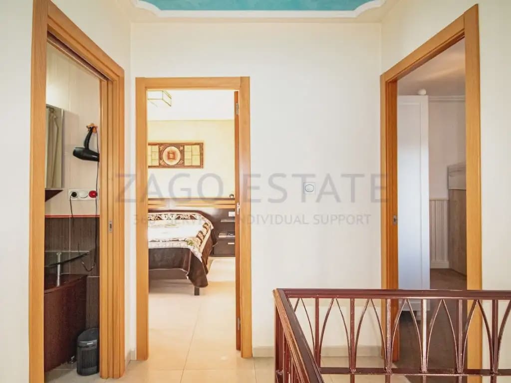 3 bedroom Semi-detached Villa for sale in La Nucia - € 360,000 (Ref: 9749337)