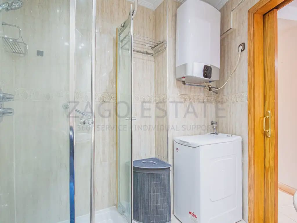 1 soveværelse Lejlighed til leje i Benidorm med swimmingpool - € 1.000 (Ref: 9761388)