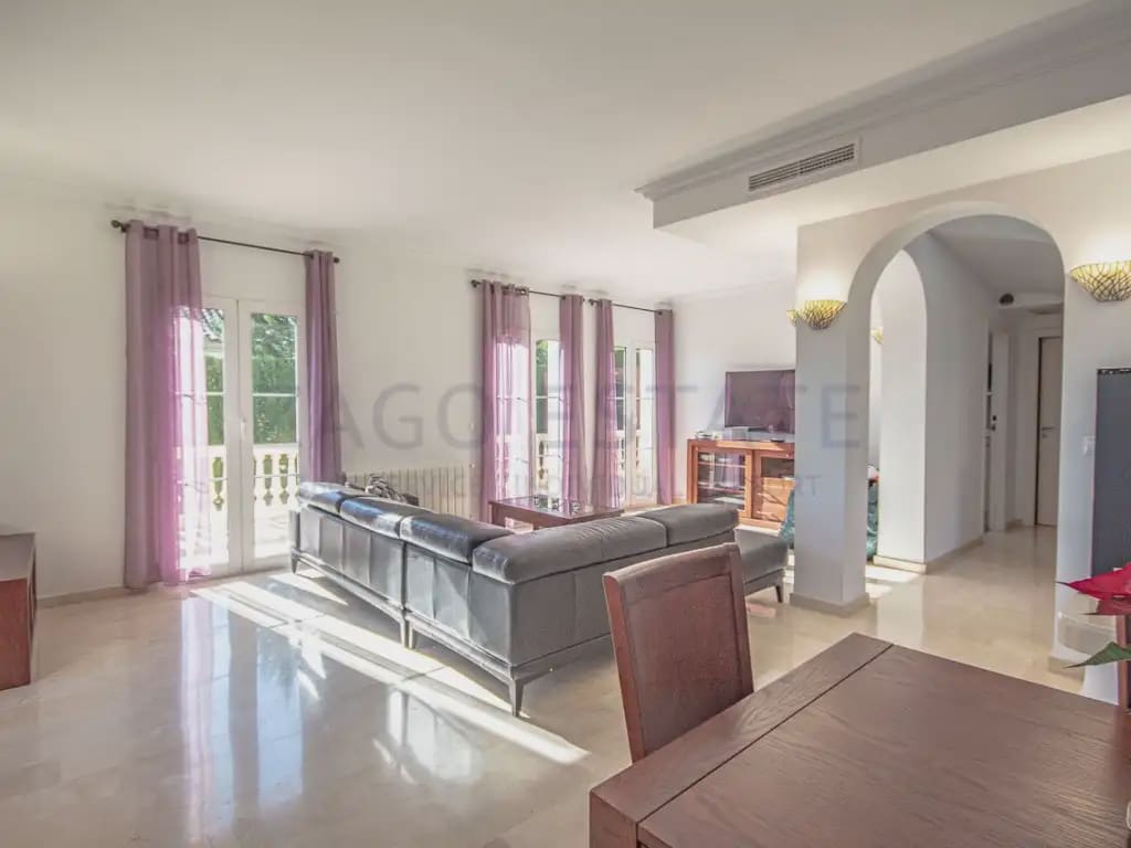 4 soverom Villa til salgs i Finestrat med garasje - € 950 000 (Ref: 9761493)