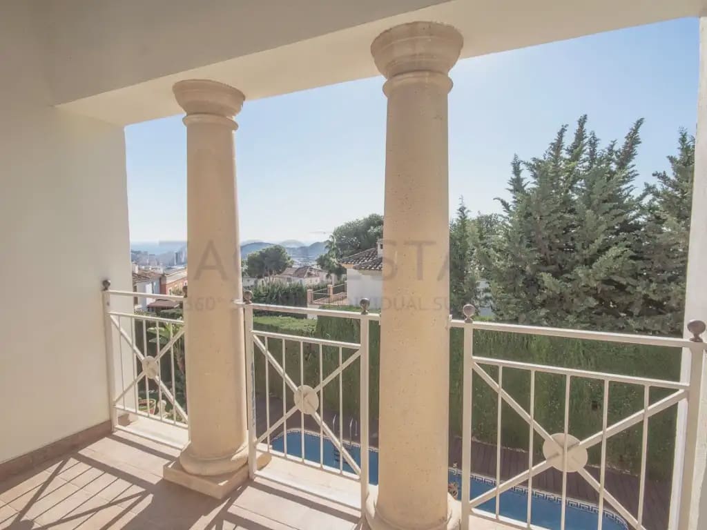 4 soverom Villa til salgs i Finestrat med garasje - € 950 000 (Ref: 9761493)