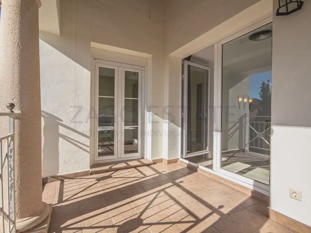 4 soverom Villa til salgs i Finestrat med garasje - € 950 000 (Ref: 9761493)