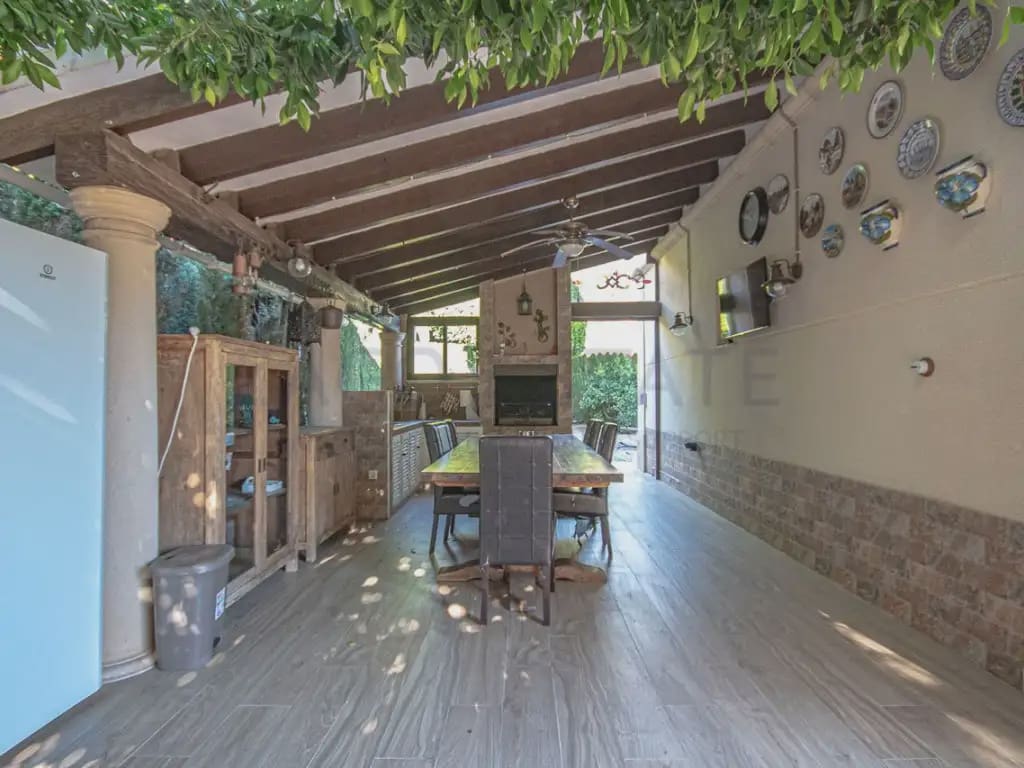 4 soverom Villa til salgs i Finestrat med garasje - € 950 000 (Ref: 9761493)