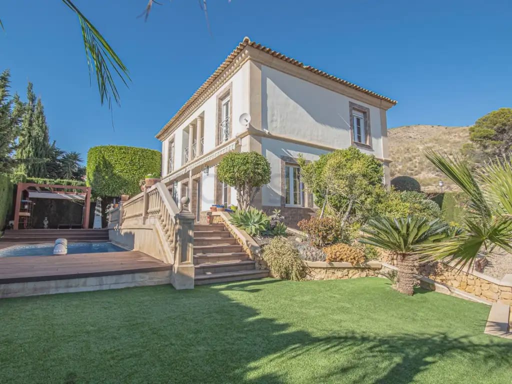 4 soverom Villa til salgs i Finestrat med garasje - € 950 000 (Ref: 9761493)