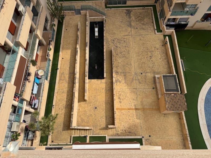 2 makuuhuone Asunto myytävänä paikassa La Villajoyosa / Vila Joiosa mukana 
autotalli - 260 000 € (Ref: 9770417)