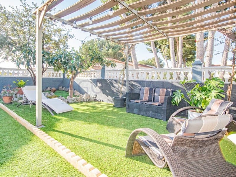 3 soverom Kjedet enebolig til salgs i La Nucia - € 360 000 (Ref: 9770418)