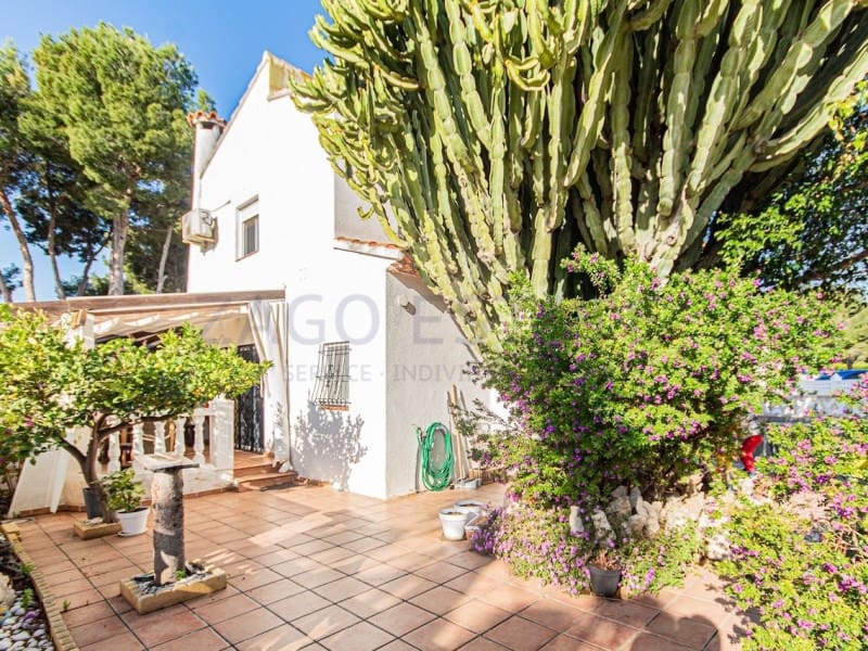 3 soverom Kjedet enebolig til salgs i La Nucia - € 360 000 (Ref: 9770418)