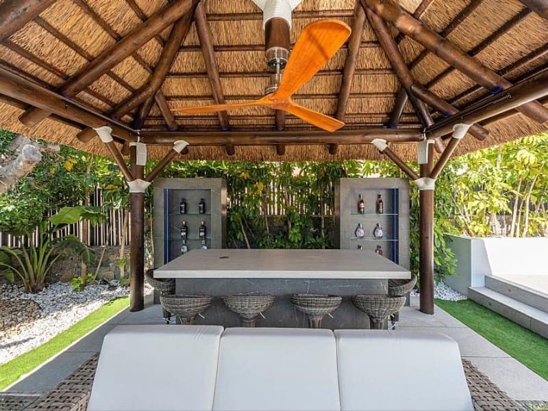 4 slaapkamer Villa te koop in Calpe / Calp - € 2.800.000 (Ref: 9770456)