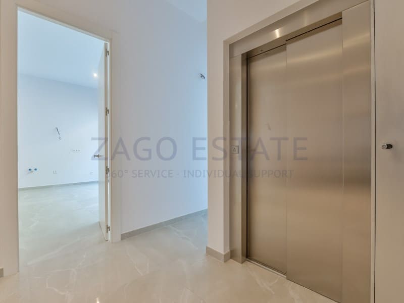 8 bedroom Villa for sale in Finestrat - € 4,450,000 (Ref: 9770510)