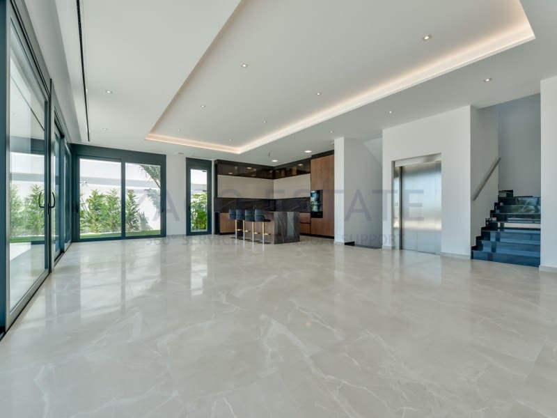 8 bedroom Villa for sale in Finestrat - € 4,450,000 (Ref: 9770510)