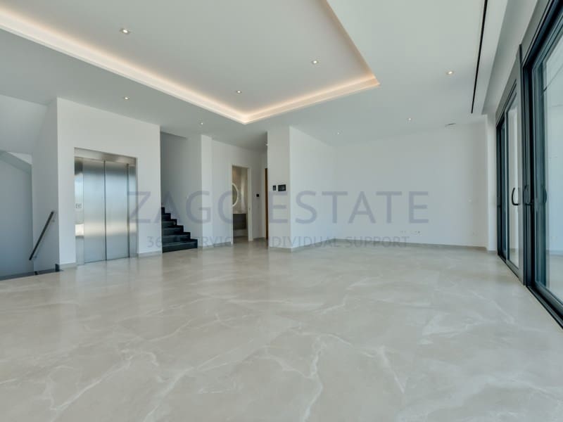 8 bedroom Villa for sale in Finestrat - € 4,450,000 (Ref: 9770510)