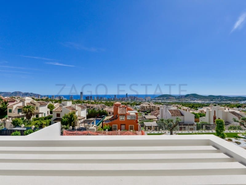 8 bedroom Villa for sale in Finestrat - € 4,450,000 (Ref: 9770510)