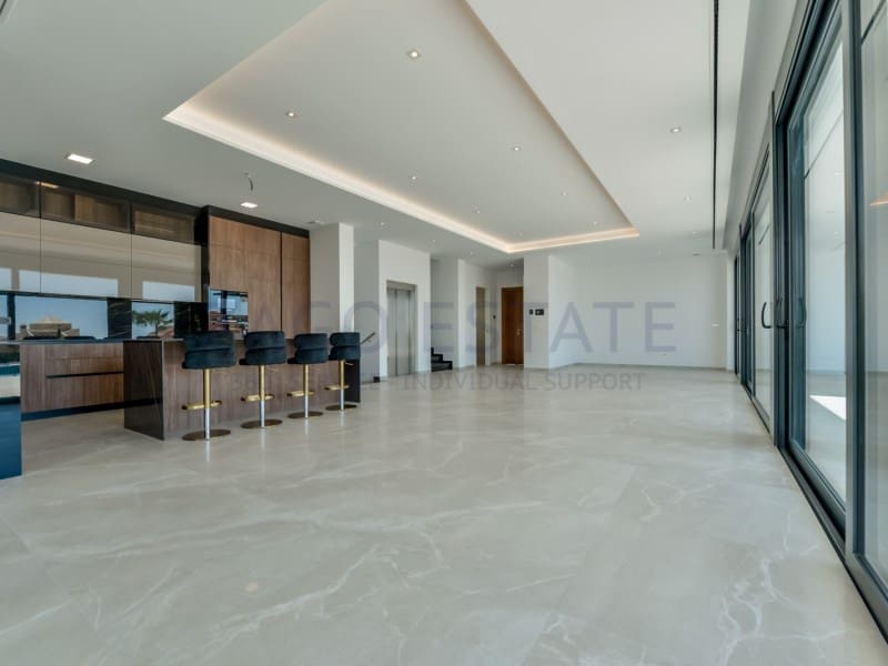 8 bedroom Villa for sale in Finestrat - € 4,450,000 (Ref: 9770510)