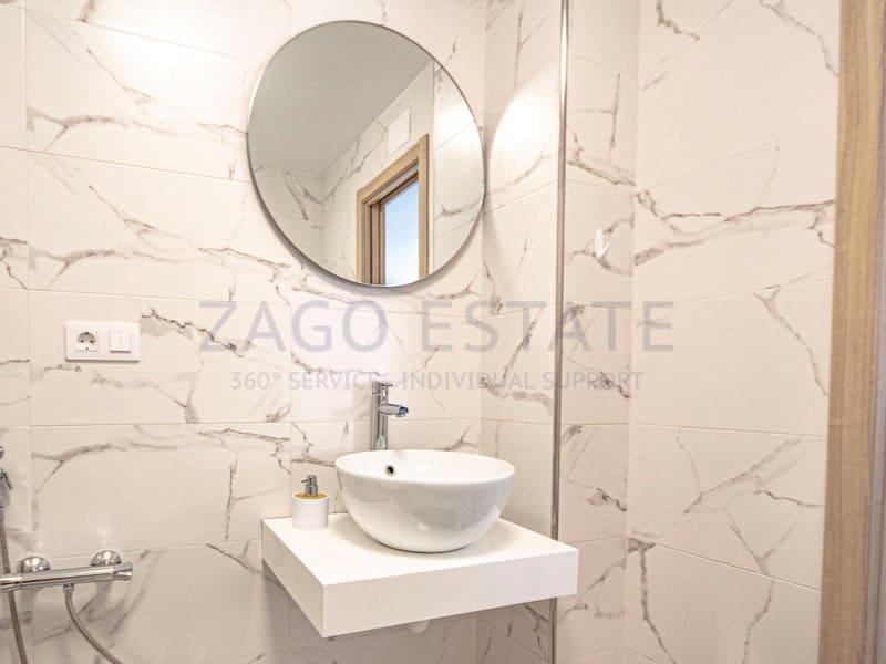 4 soverom Leilighet til leie i Benidorm med svømmebasseng garasje - € 1 800 (Ref: 9780347)