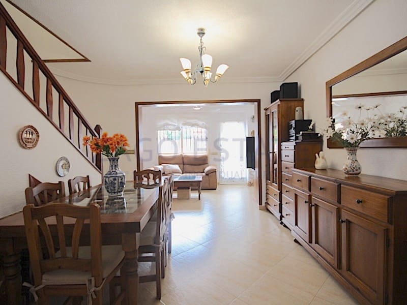 4 chambre Villa/Maison Semi-Mitoyenne à vendre à La Nucia - 320 000 € (Ref: 9780351)