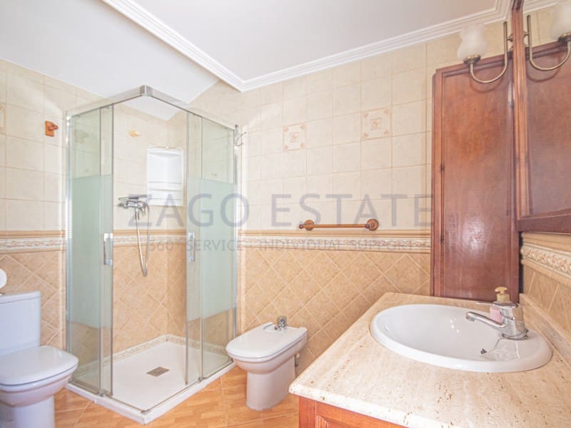 4 bedroom Semi-detached Villa for sale in La Nucia - € 320,000 (Ref: 9780351)