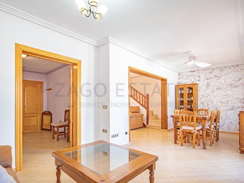 4 bedroom Semi-detached Villa for sale in La Nucia - € 320,000 (Ref: 9780351)