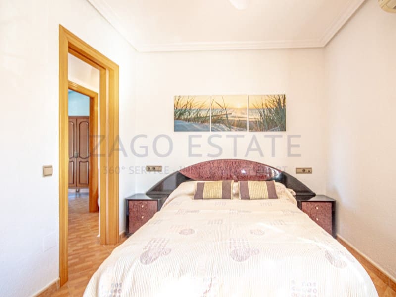 4 bedroom Semi-detached Villa for sale in La Nucia - € 320,000 (Ref: 9780351)