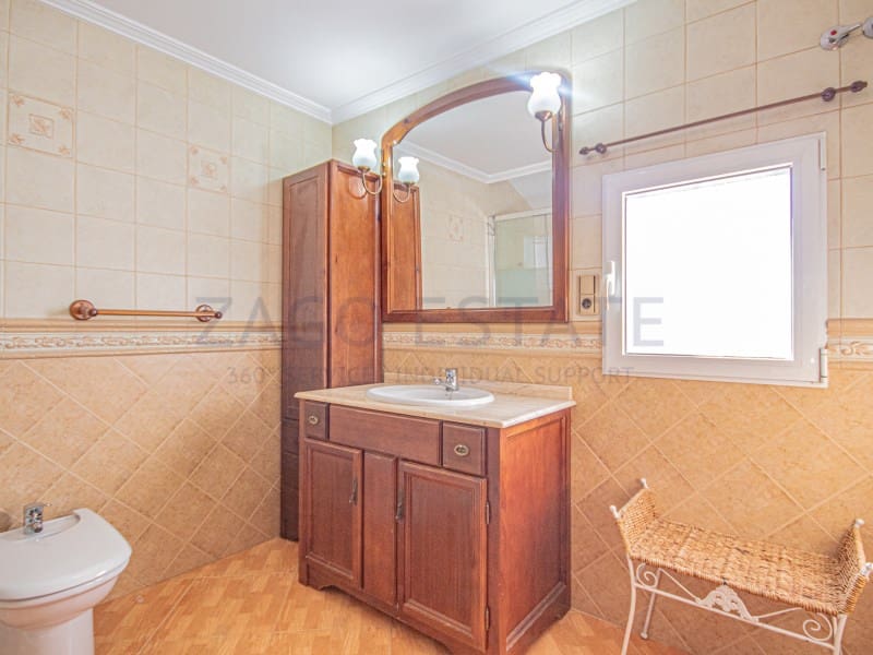 4 bedroom Semi-detached Villa for sale in La Nucia - € 320,000 (Ref: 9780351)