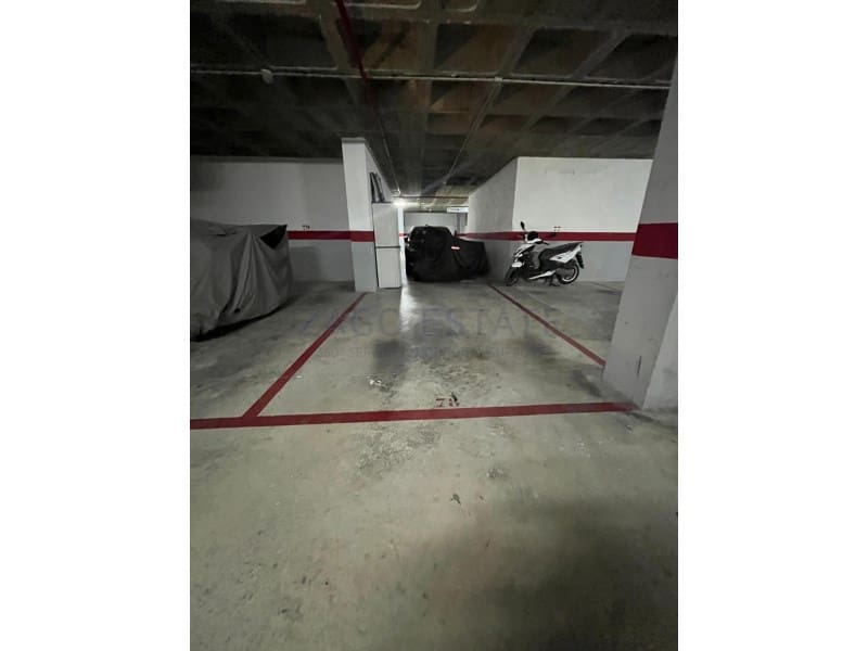 2 makuuhuone Asunto myytävänä paikassa Benidorm mukana 
autotalli - 235 000 € (Ref: 9780356)