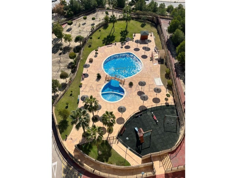 2 makuuhuone Asunto myytävänä paikassa Benidorm mukana 
autotalli - 235 000 € (Ref: 9780356)