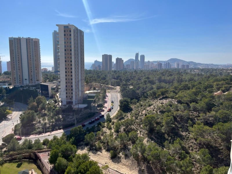 2 makuuhuone Asunto myytävänä paikassa Benidorm mukana 
autotalli - 235 000 € (Ref: 9780356)