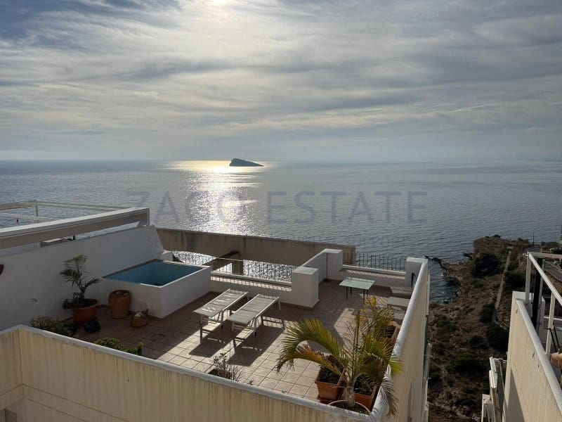 3 soveværelse Lejlighed til leje i Benidorm med swimmingpool garage - € 1.900 (Ref: 9780376)