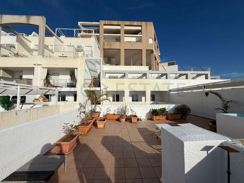 3 soveværelse Lejlighed til leje i Benidorm med swimmingpool garage - € 1.900 (Ref: 9780376)