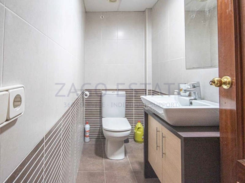 Commercieel te koop in Benidorm - € 480.000 (Ref: 9780379)