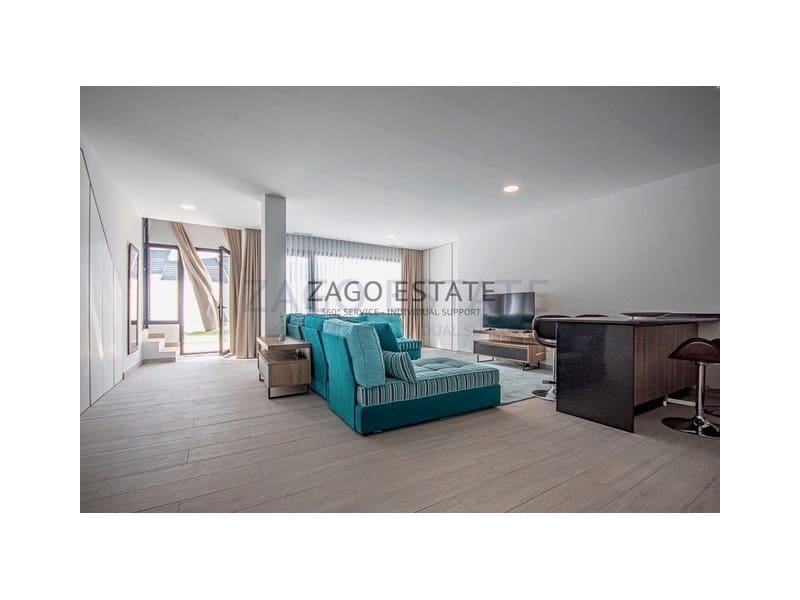 4 sovrum Villa till salu i Finestrat med garage - 890 000 € (Ref: 9780380)