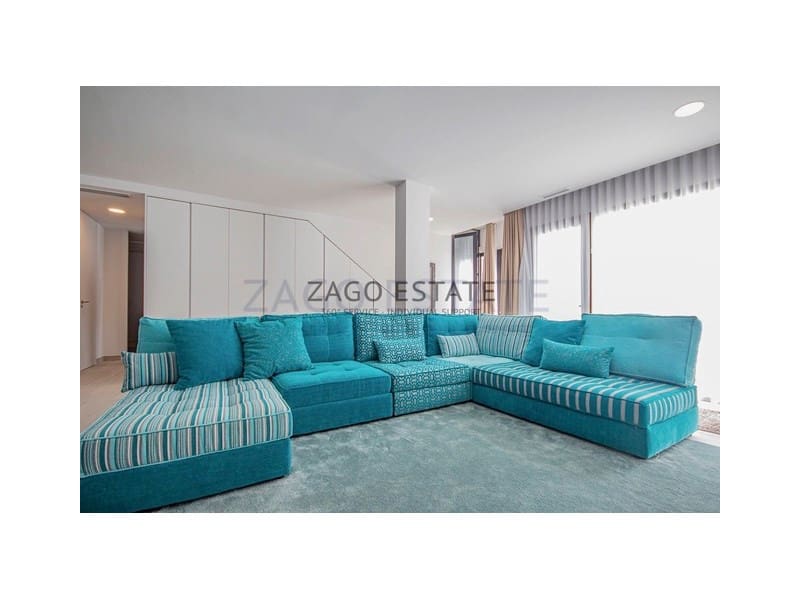 4 sovrum Villa till salu i Finestrat med garage - 890 000 € (Ref: 9780380)