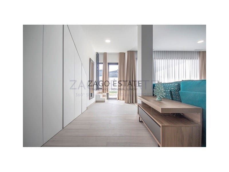 4 sovrum Villa till salu i Finestrat med garage - 890 000 € (Ref: 9780380)