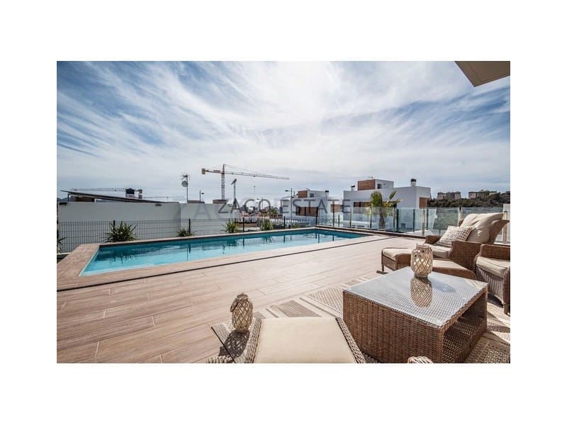 4 sovrum Villa till salu i Finestrat med garage - 890 000 € (Ref: 9780380)