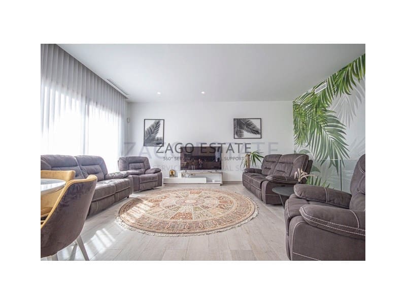 4 sovrum Villa till salu i Finestrat med garage - 890 000 € (Ref: 9780380)