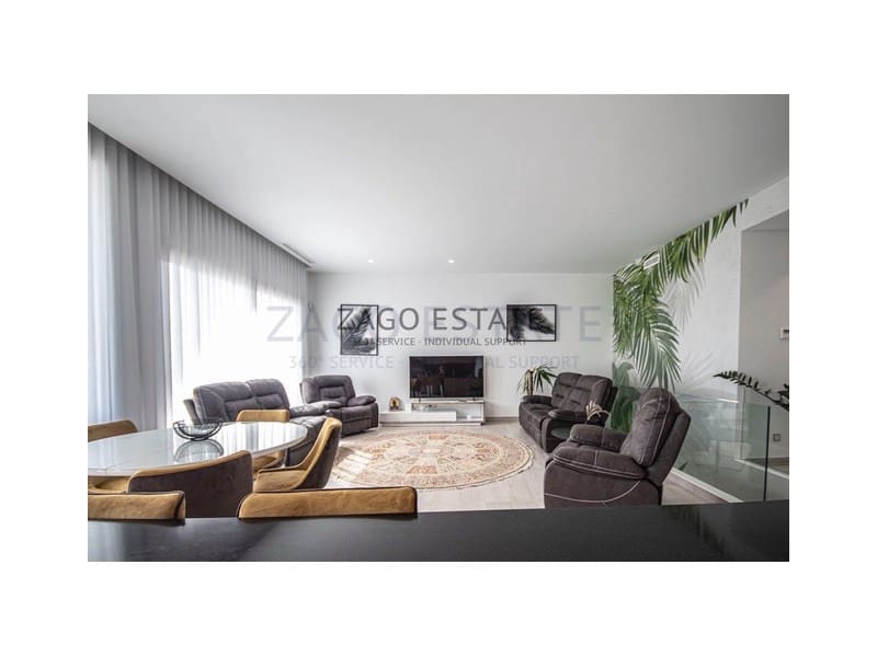 4 sovrum Villa till salu i Finestrat med garage - 890 000 € (Ref: 9780380)