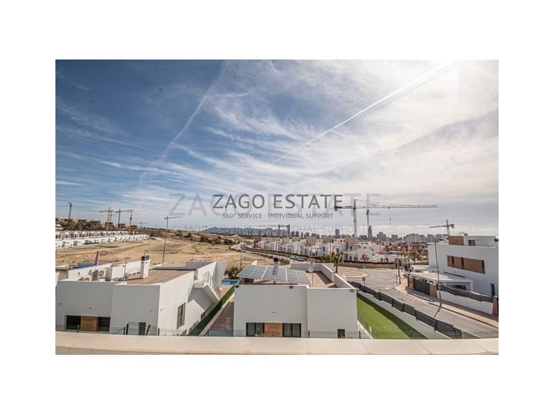 4 sovrum Villa till salu i Finestrat med garage - 890 000 € (Ref: 9780380)