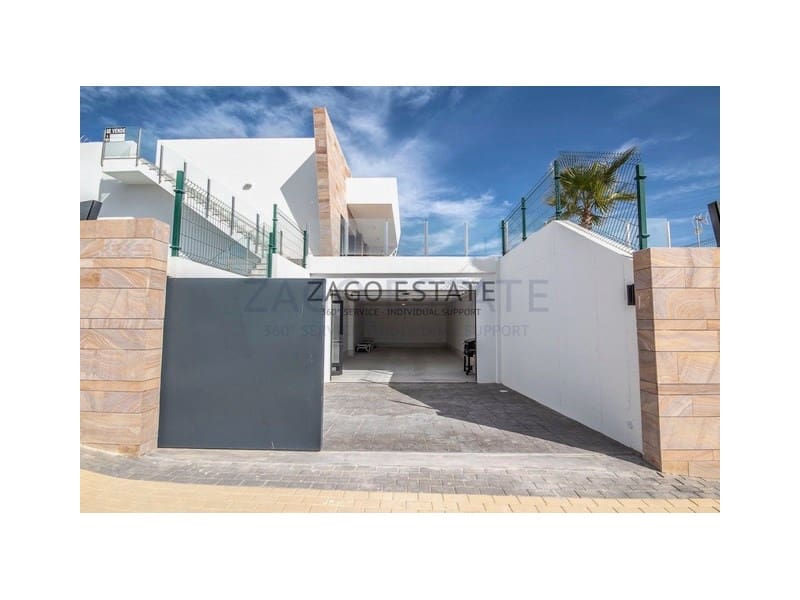 4 sovrum Villa till salu i Finestrat med garage - 890 000 € (Ref: 9780380)