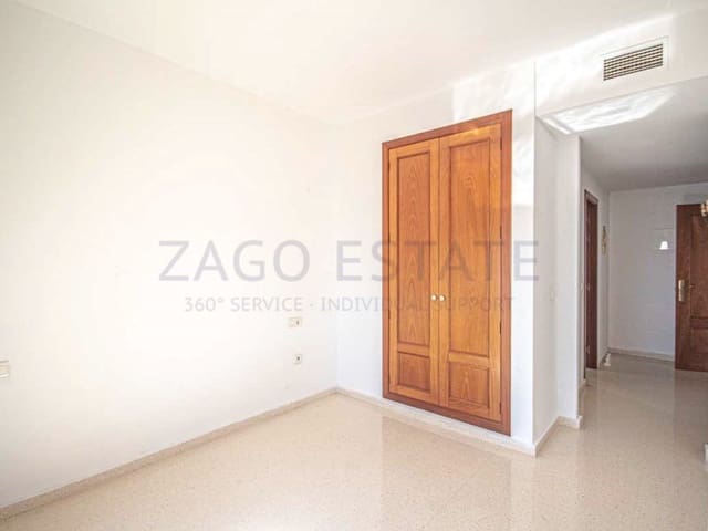 Piso de 4 habitaciones en Playa Poniente, Benidorm en venta con piscina garaje - 640.000 € (Ref: 9780381)