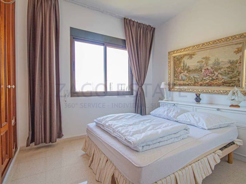 Piso de 4 habitaciones en Benidorm en venta con piscina garaje - 640.000 € (Ref: 9780381)