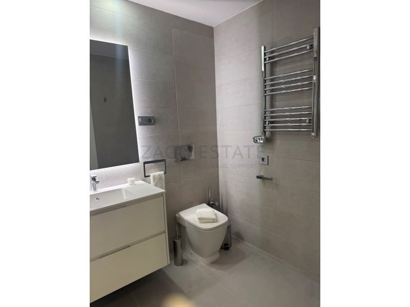 3 bedroom Flat for sale in Benidorm with garage - € 627,000 (Ref: 9780383)